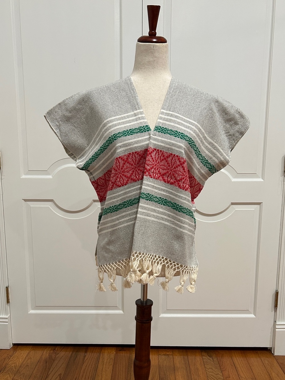 Treadle Loom blouse made in Oaxaca Mexico. Handmade top, Artisanal made.